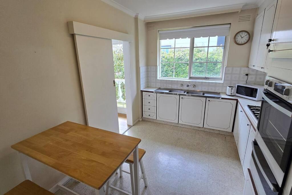 Elsternwick Easy Living - 2 Bedroom Sleeping 4 Melbourne Ngoại thất bức ảnh