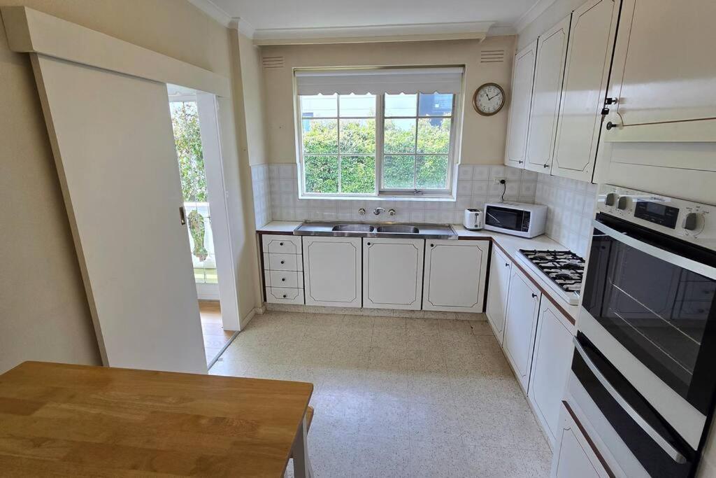 Elsternwick Easy Living - 2 Bedroom Sleeping 4 Melbourne Ngoại thất bức ảnh
