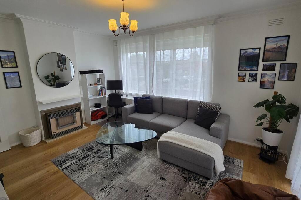 Elsternwick Easy Living - 2 Bedroom Sleeping 4 Melbourne Ngoại thất bức ảnh